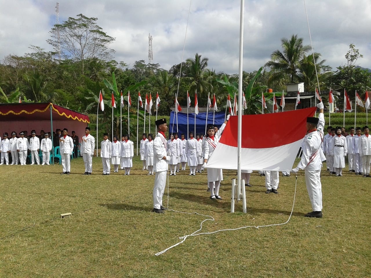 Upacara Detik - detik Proklamasi Dalam Rangka Peringatan HUT RI Ke-74