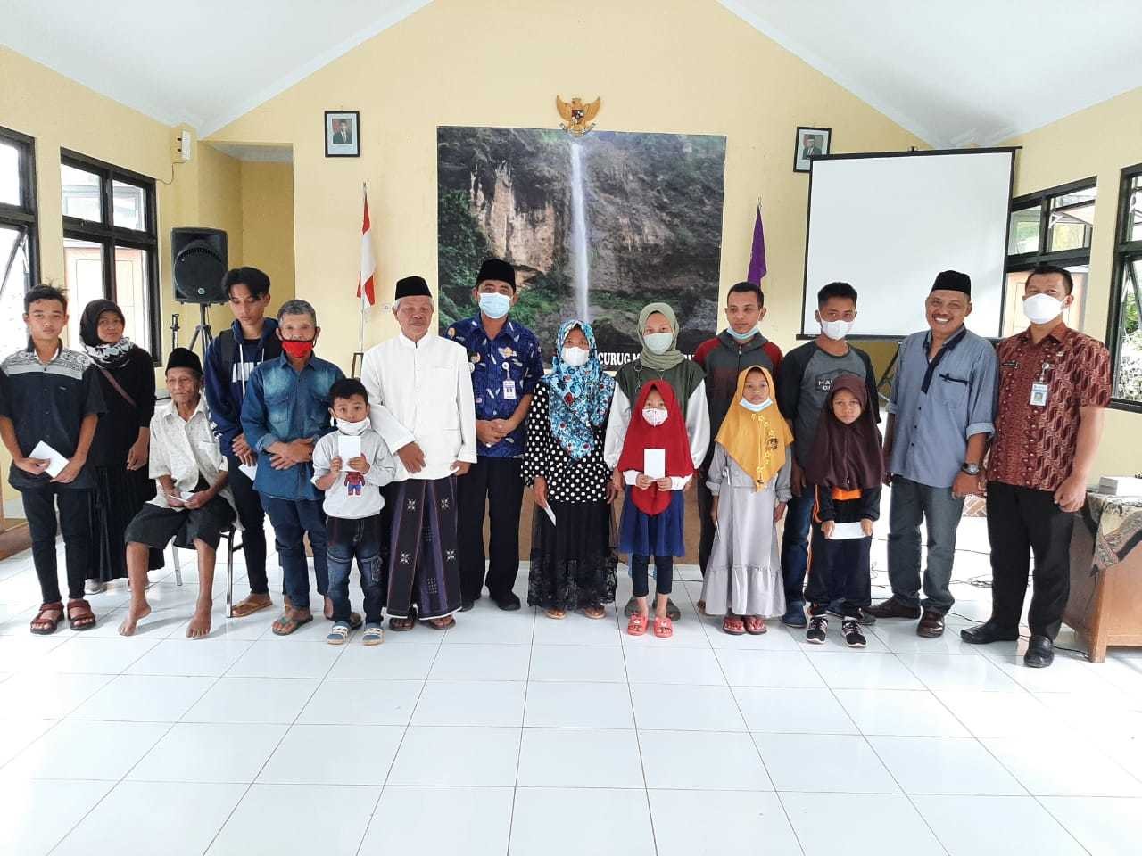 Santunan Anak Yatim setiap Jum\