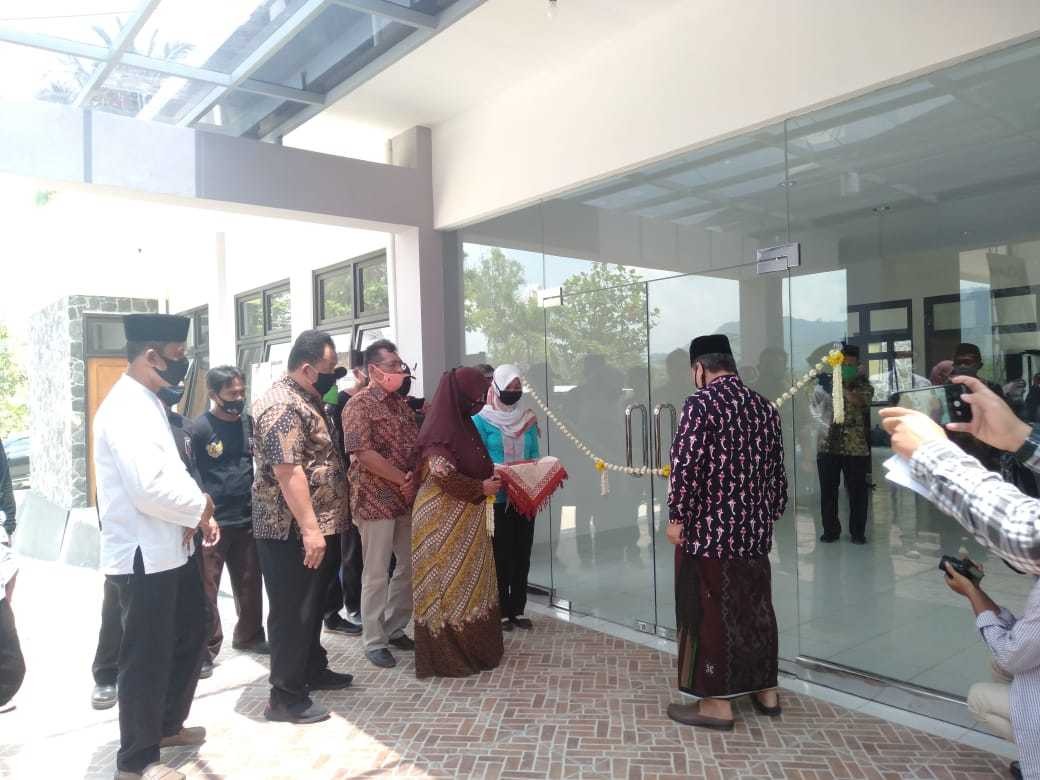 Wabup Purworejo Resmikan Gedung Kecamatan Bruno 