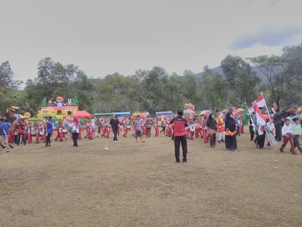 Kemeriahan dan Antusias Warga Partisipasi Karnaval Desa Kaliwungu