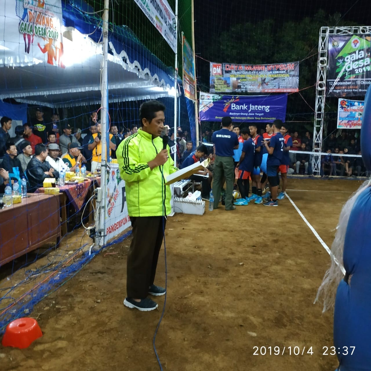 Final Lomba Bola Voli dalam Rangka Gala Desa Kabupater Purworejo