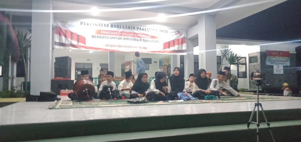 Latihan Sholawat Al Berjanji Rutin Malam Minggu 