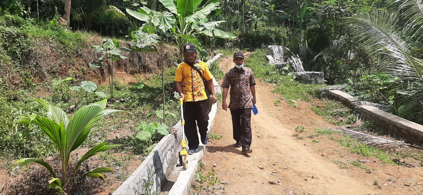 Monitoring DD di Desa Brunosari, Kecamatan Bruno 