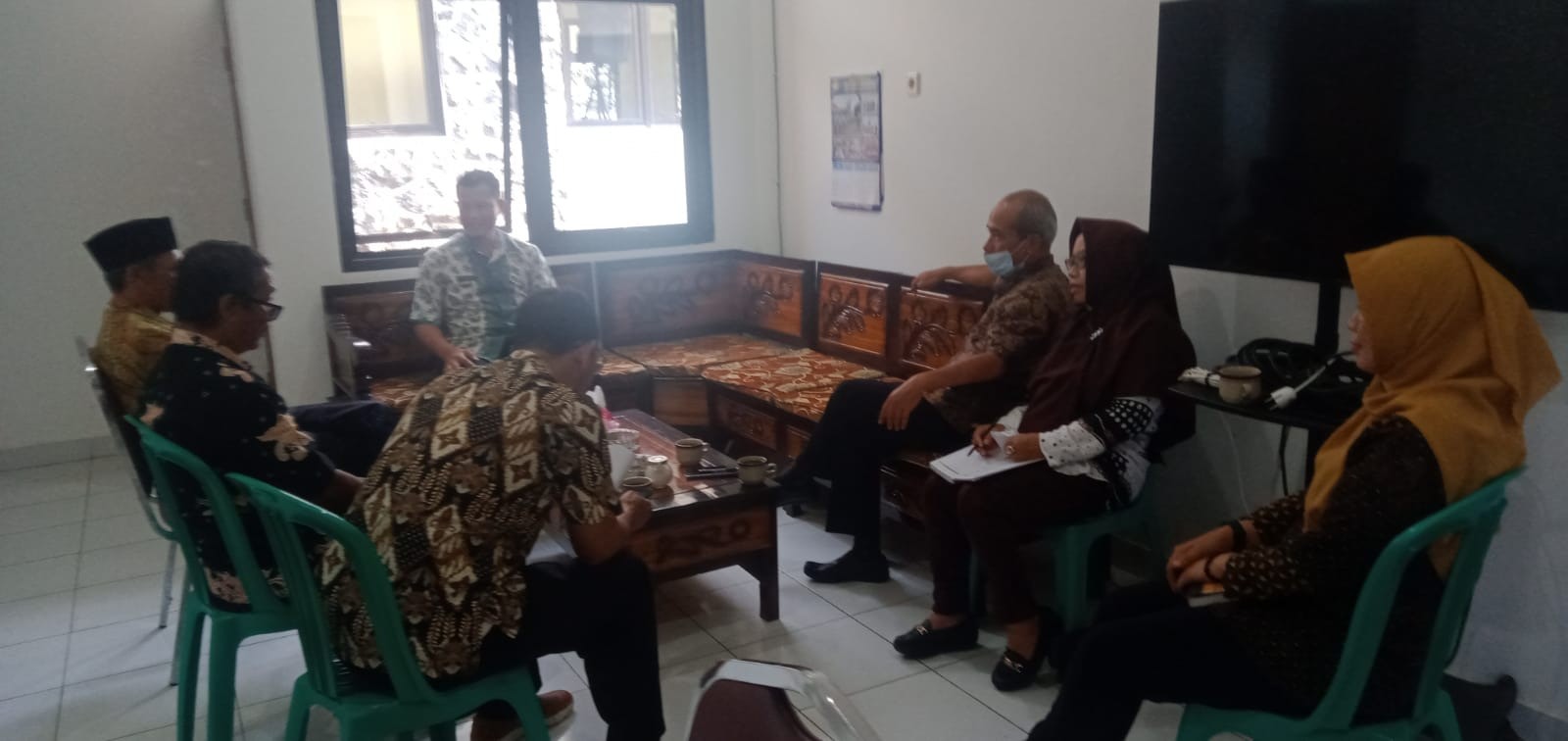 Rapat Struktural Bersama Kasi dan Kasubag Kantor Kec. Bruno