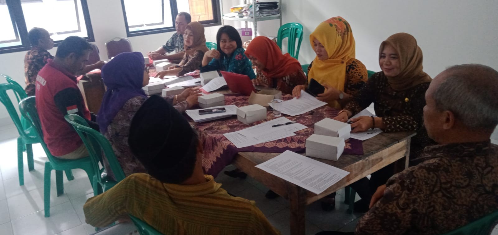 Rapat Struktural Bersama Karyawan/ Karyawati Kantor Kec.Bruno