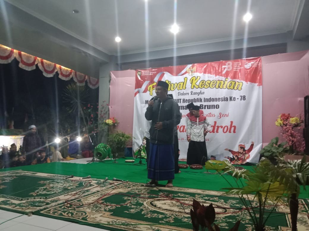 Sambungan Camat Bruno Dalam Acara Lomba Karaoke Tingkat Kecamatan