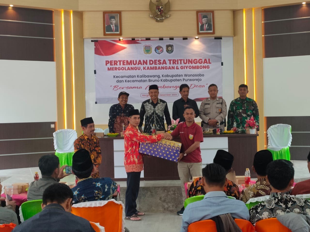 Pertemuan Rutin Desa Tritunggal